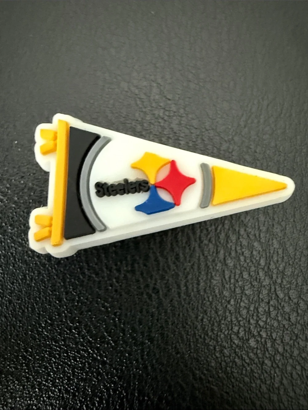 Steelers Kids Yellow & White Pennant Shoe Charm